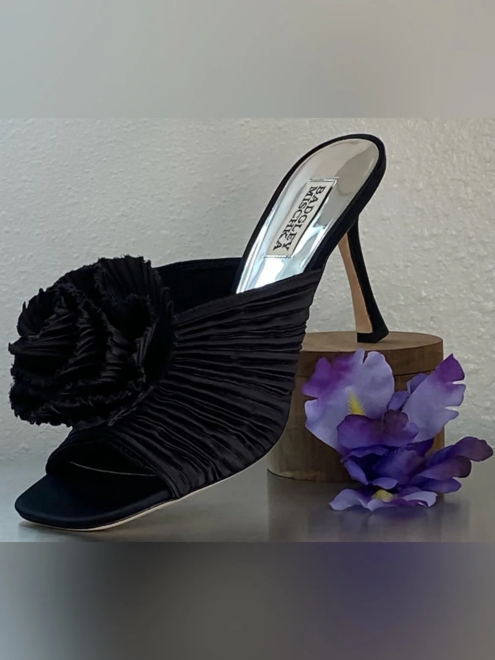 Badgley Mischka new chic